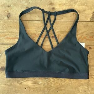 Under Armour Sports Bra - NEW
